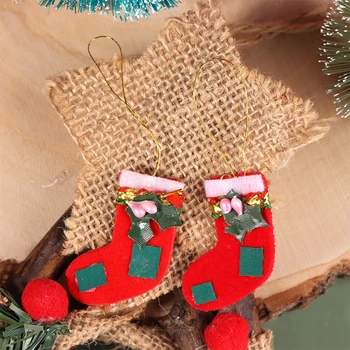 1бр Мини-Червен Коледен Чорап Модел на Коледна Елха, Висящи Куклена Къща Миниатюрни Аксесоари За вашия интериор