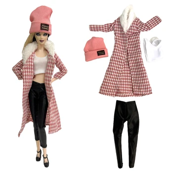 NK 1 Комплект за Модна Принцеса 1/6 Благородна Розов цвят в клетка, Дълго палто, Бяла Жилетка, Черни Панталони + Шапка За Барби кукли, Аксесоари, Подарък играчка