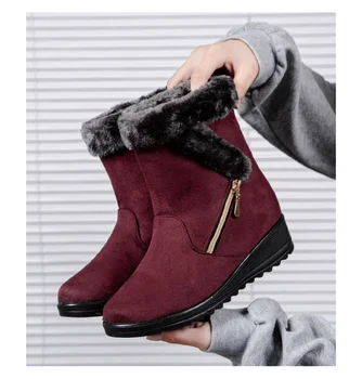 Дамски обувки, топли зимни ботуши в меху, зимни обувки, дамски непромокаеми обувки на платформа, Нови зимни ботуши на нисък ток до средата на прасците, размер 44