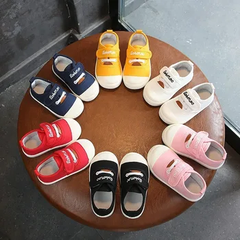 Детска Парусиновая обувки 2023New Подметка, Нескользящая, Корея, Ежедневни Спортни Малка Бяла Обувки за Момичета и момчета, Детски Обувки