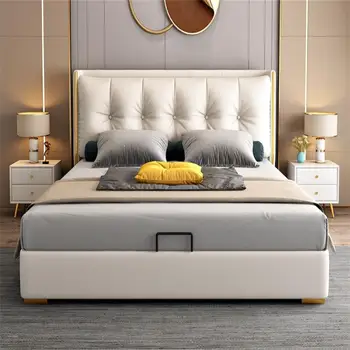 Италианската светла луксозна кожена легло в съвременната прост основната спалня