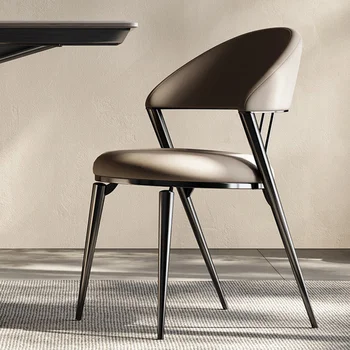 Италиански лесен Луксозен стол за хранене с Минималистичен постмодернистский стол с облегалка От неръждаема стомана, Индивидуална творческа дизайнерски кожен стол