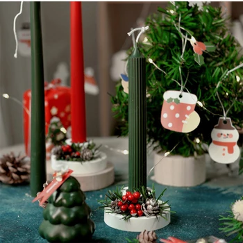 Коледни Свещи Tealight, Коледна украса, луксозни ароматни и декоративни ароматни свещи, Ръкавици, шапки, свещник