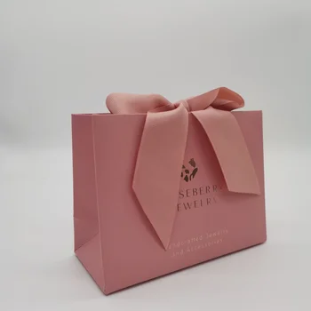Обичай логото на Луксозни бижута Романтично Розово петно Лък Лента Дръжка Хартиена торбичка
