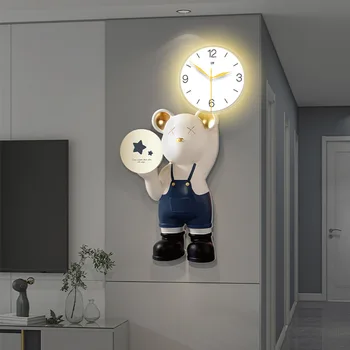 Творчески часовници с мечка, монтиран на стената лампа, Мультяшные часовници, Стенен часовник в хола, Настолни и стенни модерни минималистичные модни Луксозни часовници